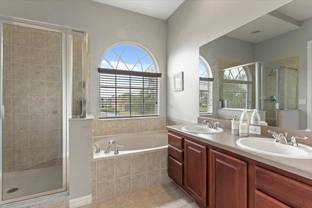 Long Stays! Lakefront - Gated Pool Home Orlando Esterno foto